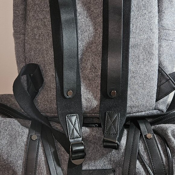 Sherpani travel tote and backpack - Picture 7 of 15